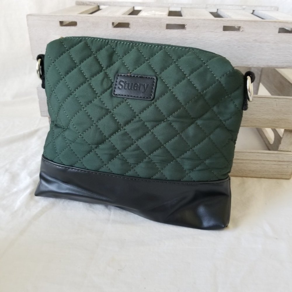 NEW! Two Cosmetics Makeup Accessory Travel Pouches w/Quilted Pattern - Picture 7 of 13